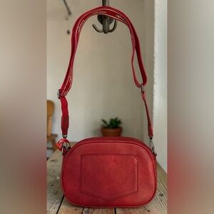 Wrangler Red Oval Crossbody Bag with Branded Strap. Brand new w/ tags.